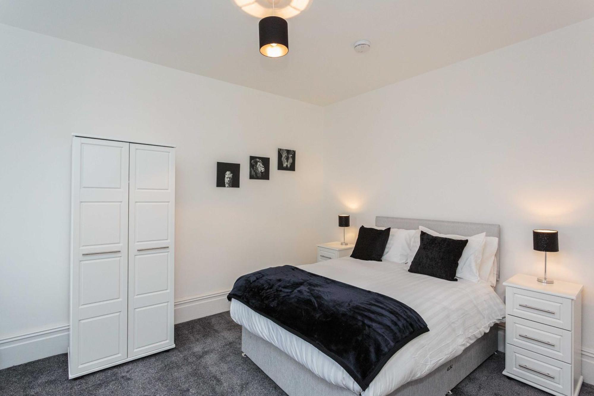 Cherry Property - Berry Apartments Blackpool Oda fotoğraf