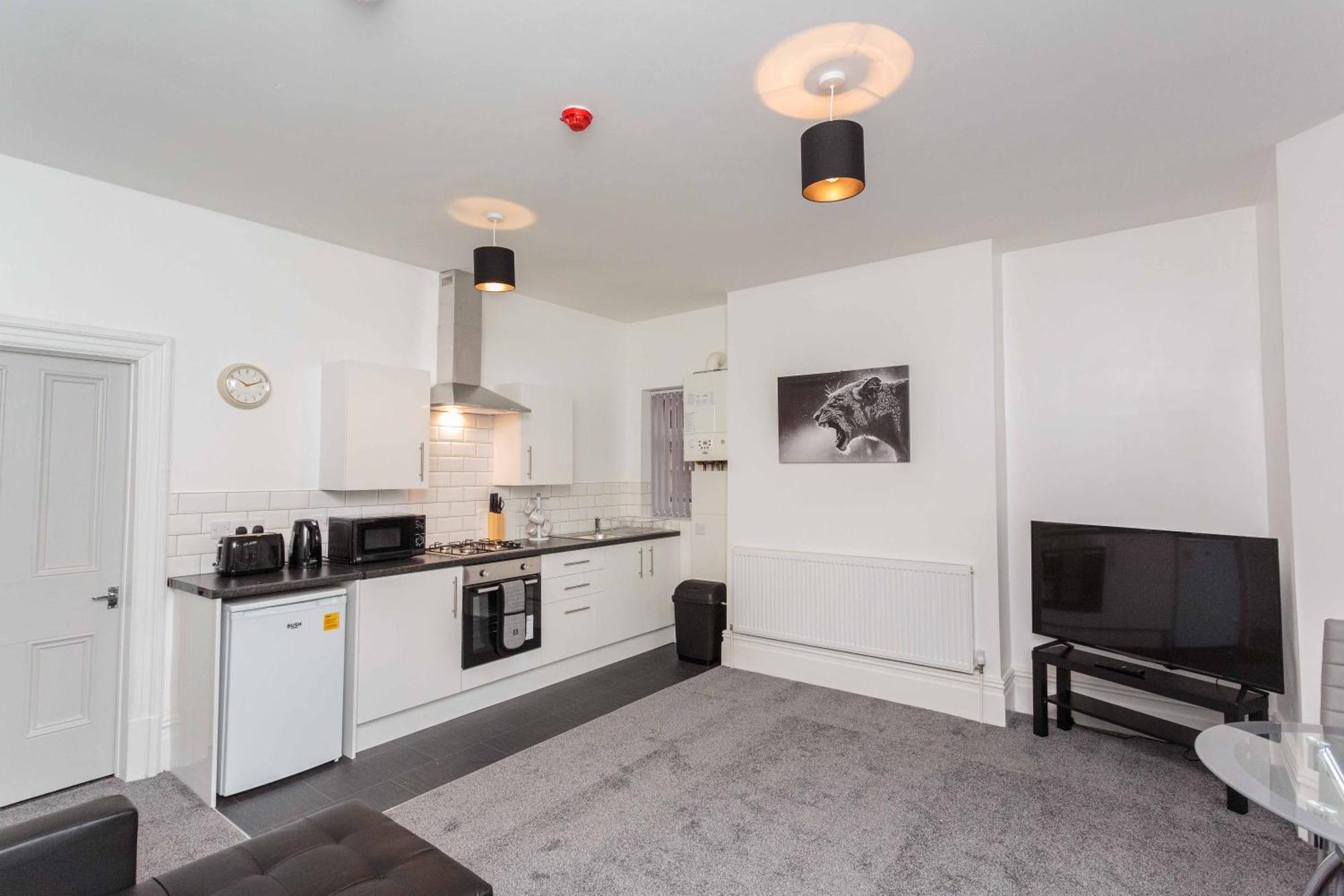 Cherry Property - Berry Apartments Blackpool Oda fotoğraf