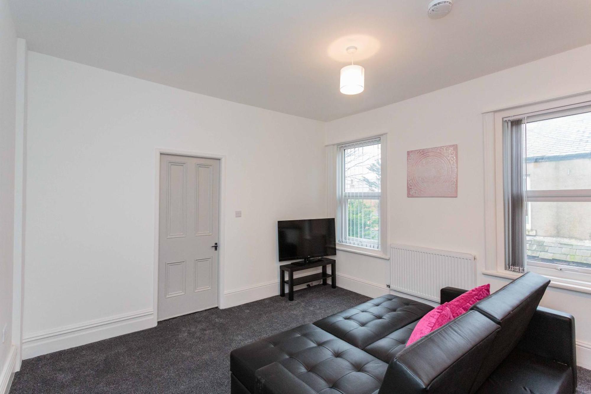 Cherry Property - Berry Apartments Blackpool Oda fotoğraf
